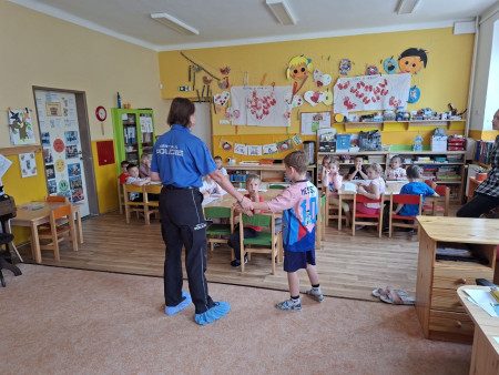 Navštívila nás paní policistka
